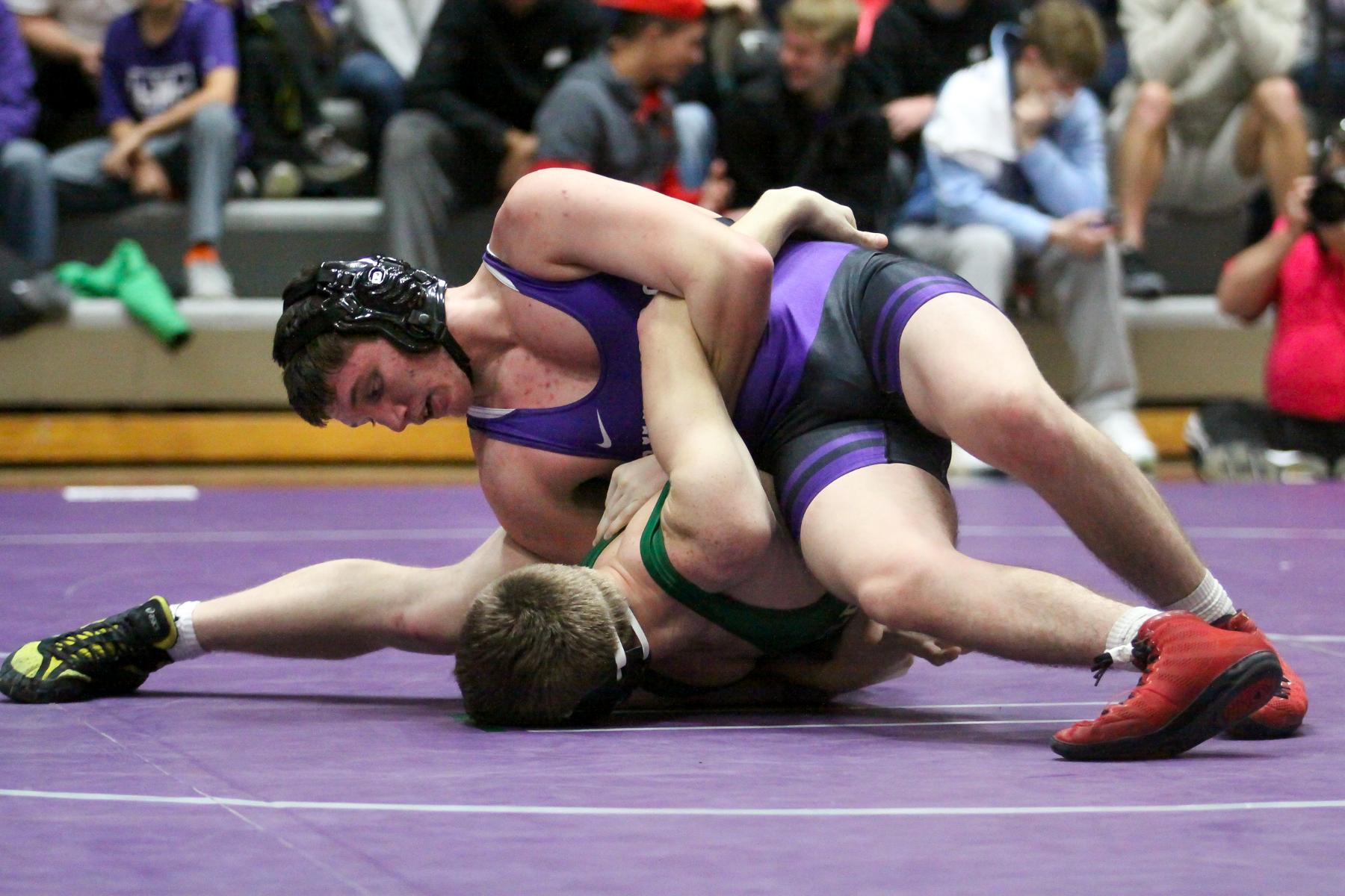Wrestlers Compete at Ohio Meet