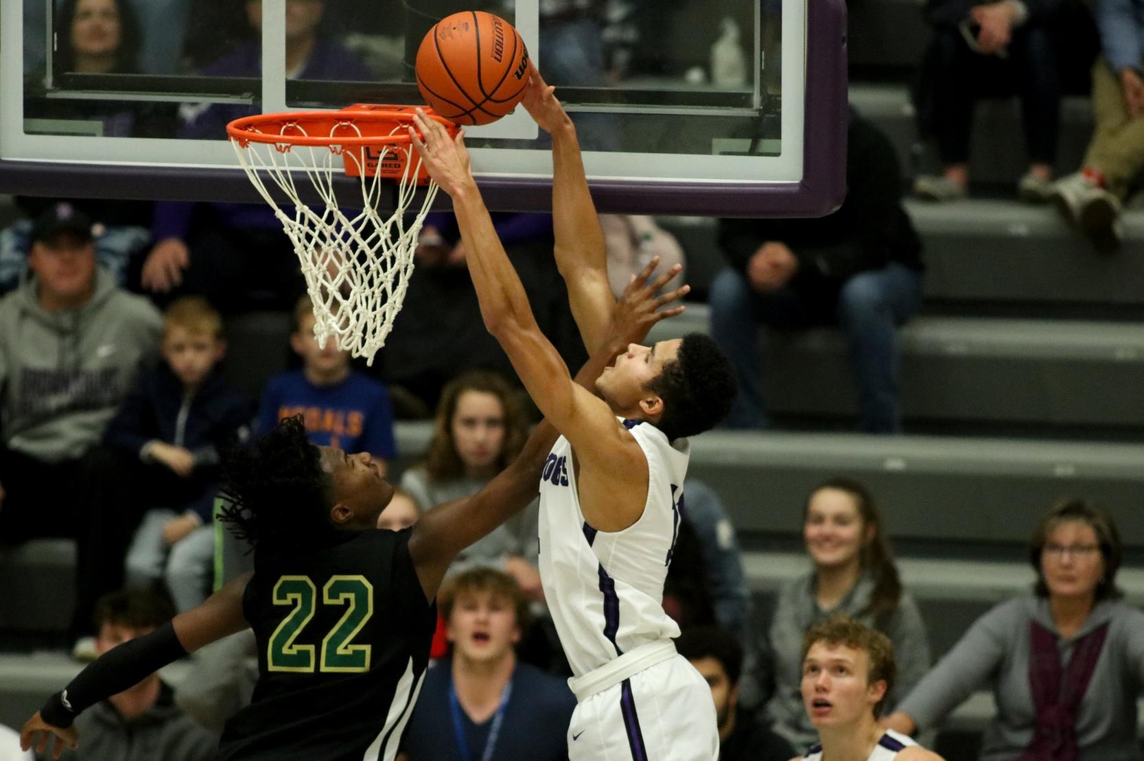 No. 9 @bhsdogsbhoops Set to Take on Shelbyville on Saturday