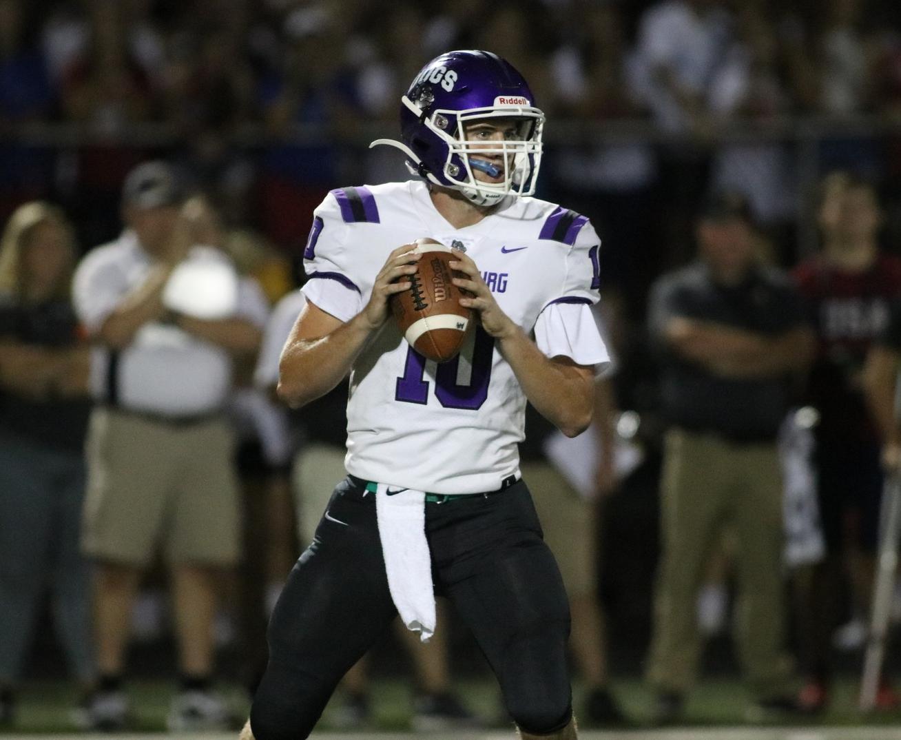 No. 9 @BHSdogsfootball to host No. 6 Fishers on Homecoming weekend