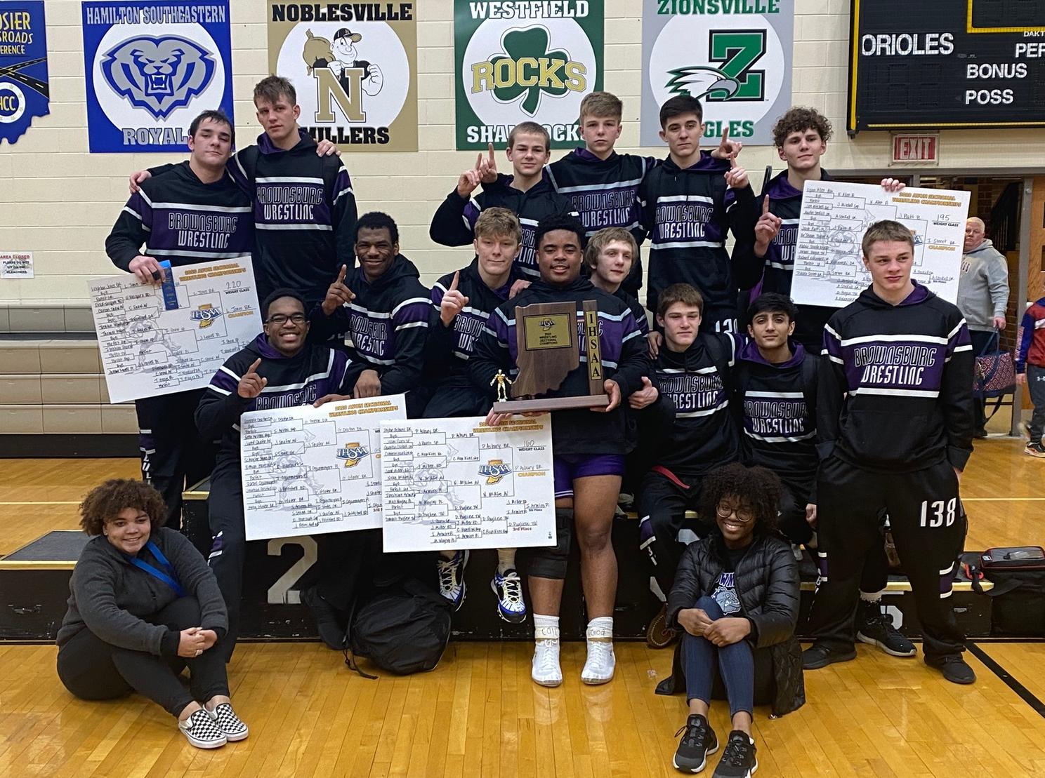 No.3 @BHSDogsWrestlin wins fifth consecutive Sectional crown; sends 13 to Regional
