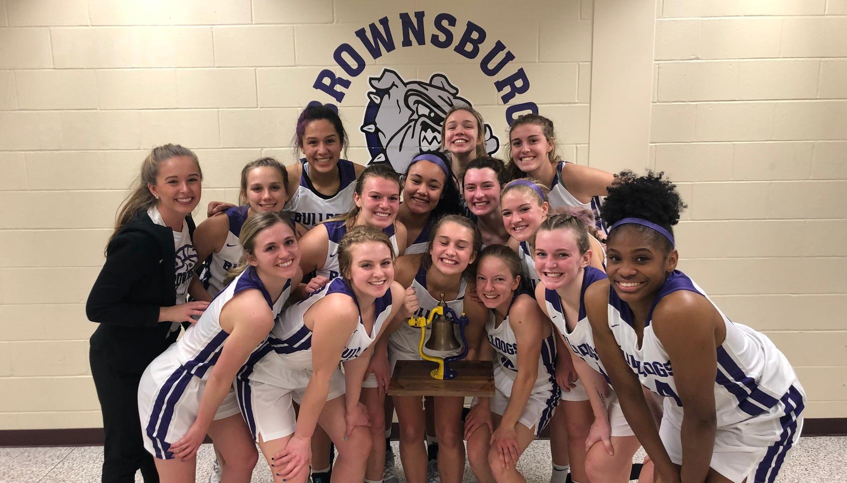 No.13/12 @bhsdogsghoops overpowers Avon in second half to win B&O Trail Rotary Bell