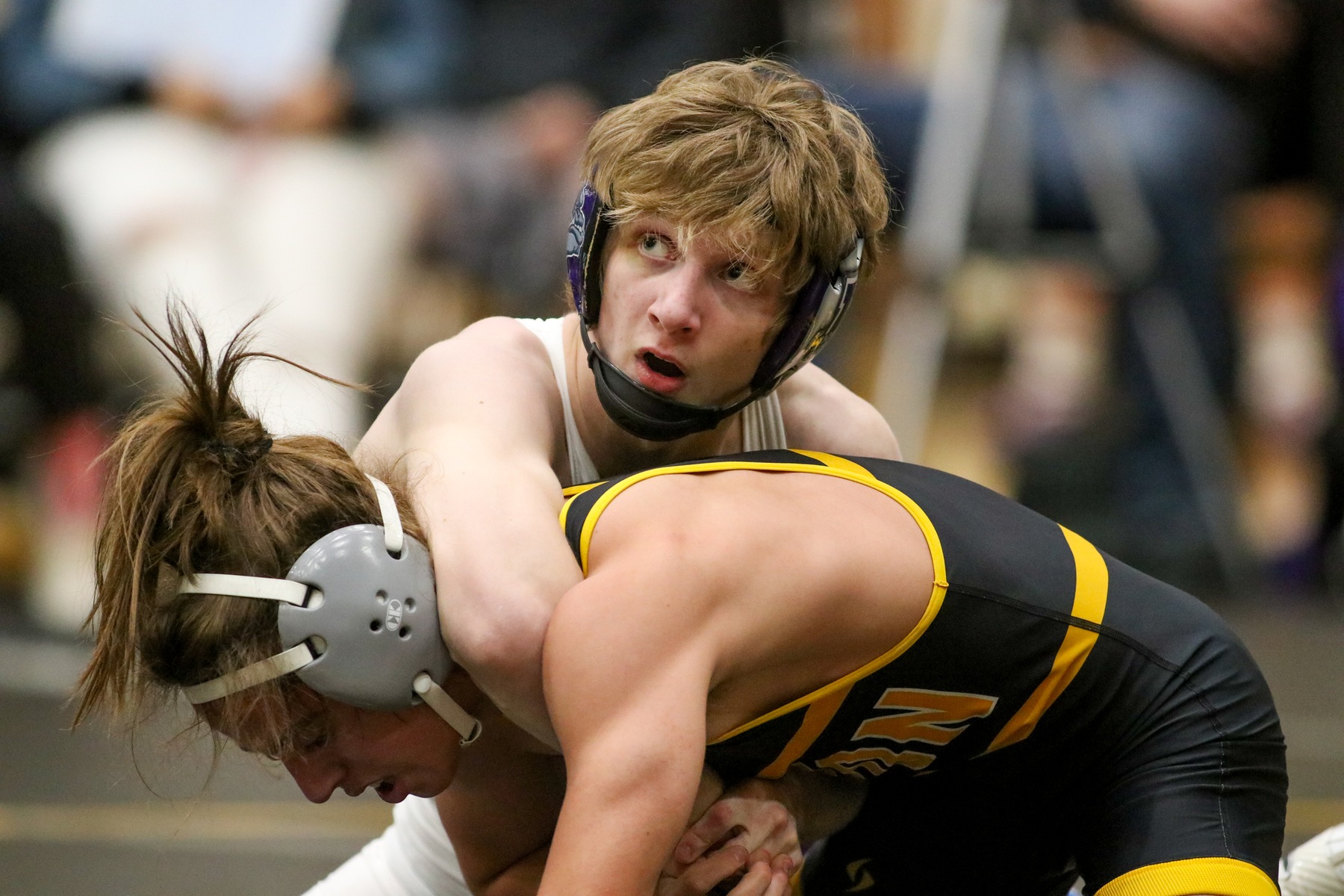 No.3 @BHSDogsWrestlin wraps up regular season with pair of ranked-duals