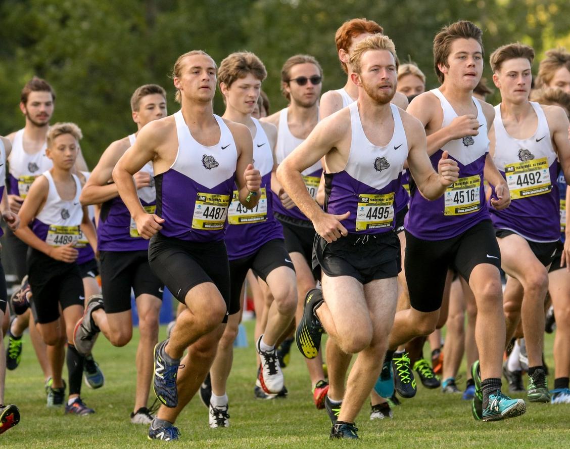 No. 10 @bhsdogsbxc finishes 5th at Riverview Health Invitational
